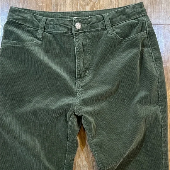 Saints & Hearts Green Extreme Flare Corduroy Pants Large L Distressed Hem EUC - Picture 3 of 13